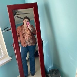 Meet your Posher, Casey